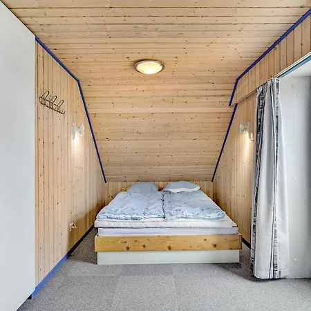 Three-bedroom In Bagenkop