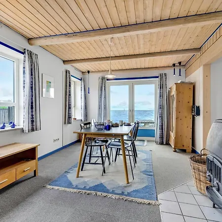 Three-bedroom In Vakantiehuis Bagenkop